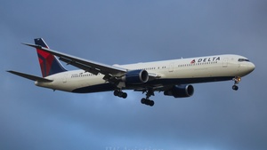 Photo of N839MH - Boeing 767-432(ER) operated by Delta Air Lines
