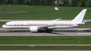 Photo of A6-PFG - Boeing 787-9 Dreamliner operated by United Arab Emirates Presidential Flight