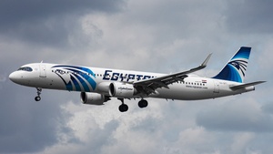 Photo of SU-GFT - Airbus A321-251NX operated by Egyptair