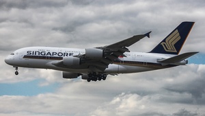 Photo of 9V-SKR - Airbus A380-841 operated by Singapore Airlines