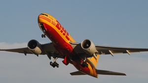 Photo of D-AALQ - Boeing 777-F operated by AeroLogic