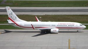 Photo of 0110 - Boeing 737-86X operated by Polish Air Force