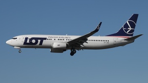 Photo of SP-LWB - Boeing 737-89P operated by LOT Polish Airlines