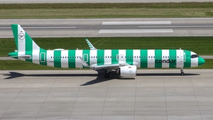 Photo of D-ANMW - Airbus A321-271NX operated by Condor