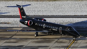 Photo of D-BJME - Embraer ERJ-135ER operated by Arcus-Air