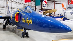 Photo of 141872 - Grumman F-11F Tiger operated by US Navy