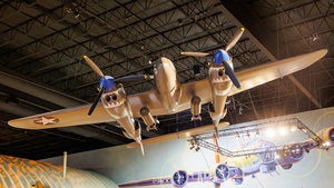 Photo of 16 - Lockheed P-38F Lightning [Replica] operated by Air Zoo Museum