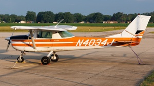 Photo of N4034J - Cessna 150G operated by Private