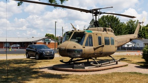 Photo of 66-01130 - Bell UH-1H Iroquois operated by US Army