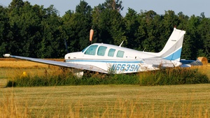 Photo of N6639N - Beechcraft B36TC Bonanza operated by Private