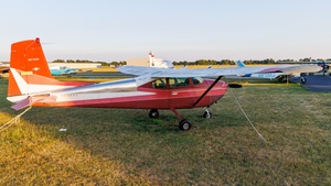 Photo of N2700G - Cessna 182B Skylane operated by School of Missionary Aviation Technology