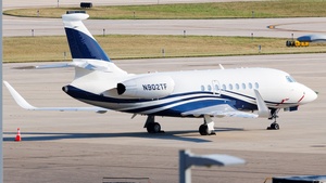 Photo of N902TF - Dassault Falcon 2000LX operated by Tyson Foods