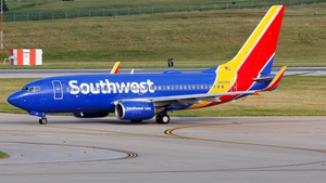 Photo of N413WN - Boeing 737-7H4 operated by Southwest Airlines