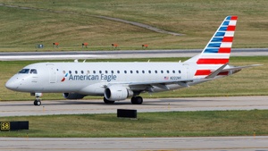 Photo of N222NS - Embraer ERJ-175LR operated by American Eagle (opb Envoy Air)