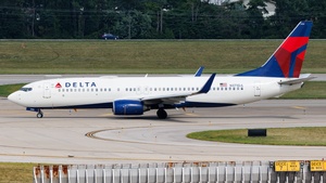 Photo of N379DA - Boeing 737-832 operated by Delta Air Lines