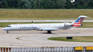 Photo of N611NN - Bombardier CRJ-900LR operated by American Eagle (opb PSA Airlines)