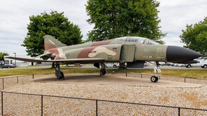 Photo of 64-0844 - McDonnell Douglas F-4C Phantom II operated by US Air Force