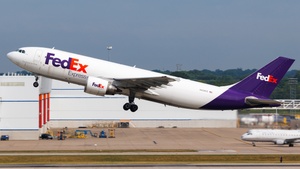 Photo of N658FE - Airbus A300F4-605R operated by FedEx
