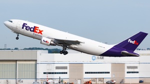 Photo of N748FD - Airbus A300B4-622R(F) operated by FedEx