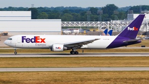 Photo of N148FE - Boeing 767-3S2F operated by FedEx