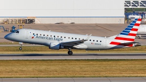 Photo of N404YX - Embraer ERJ-175LR operated by American Eagle (opb Republic Airways)