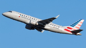 Photo of N106HQ - Embraer ERJ-175LR operated by American Eagle (opb Republic Airways)