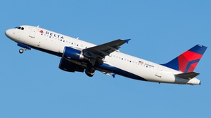 Photo of N358NW - Airbus A320-212 operated by Delta Air Lines