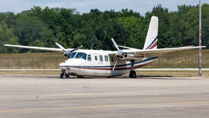 Photo of N277R - Aero Commander 680FL Grand Commander operated by Private