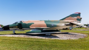 Photo of 64-0783 - McDonnell Douglas F-4C Phantom II operated by US Air Force