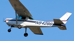 Photo of N94286 - Cessna 152 operated by Purdue Aviation