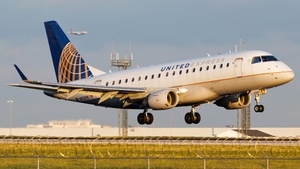 Photo of N859RW - Embraer ERJ-170SE operated by United Express (opb Republic Airways)
