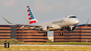 Photo of N280NN - Embraer ERJ-175LR operated by American Eagle (opb Envoy Air)