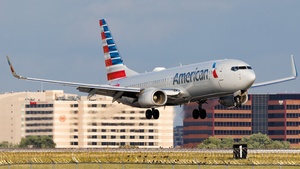 Photo of N940NN - Boeing 737-823 operated by American Airlines