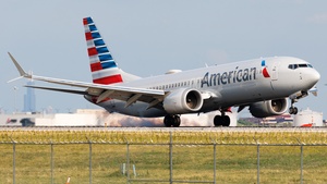 Photo of N334SM - Boeing 737 MAX 8 operated by American Airlines