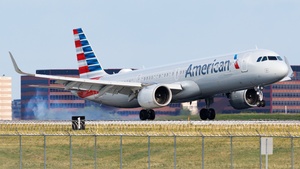 Photo of N440AN - Airbus A321-253NX operated by American Airlines