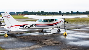 Photo of D-EBCW - Cessna R172K Hawk XP II operated by Flugausbildungsverein Erdmannhausen