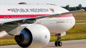 Photo of PK-GIG - Boeing 777-3U3(ER) operated by Government of Indonesia (opb Garuda Indonesia)