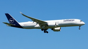 Photo of D-AIVA - Airbus A350-941 operated by Lufthansa