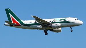 Photo of I-BIMA - Airbus A319-112 operated by Alitalia