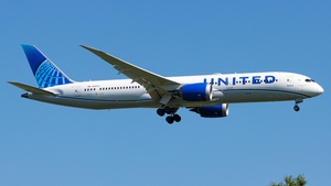 Photo of N24976 - Boeing 787-9 Dreamliner operated by United Airlines