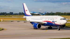 Photo of 15001 - Airbus CC-150 Polaris operated by Royal Canadian Air Force