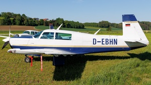 Photo of D-EBHN - Mooney M20K 231 operated by Private