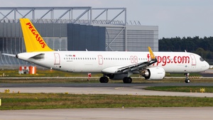 Photo of TC-RBA - Airbus A321-251NX operated by Pegasus Airlines