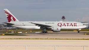 Photo of A7-BBH - Boeing 777-2DZ(LR) operated by Qatar Airways