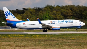 Photo of TC-SNV - Boeing 737-86J operated by SunExpress