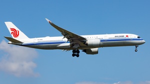 Photo of B-1082 - Airbus A350-941 operated by Air China