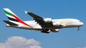 Photo of A6-EVK - Airbus A380-842 operated by Emirates