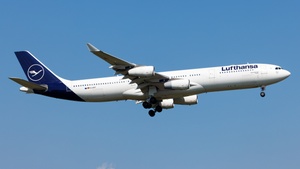 D-AIGT - Airbus A340-313