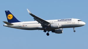 Photo of D-AIWB - Airbus A320-214 operated by Lufthansa