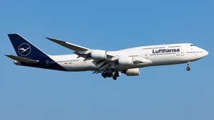 Photo of D-ABYA - Boeing 747-830 operated by Lufthansa